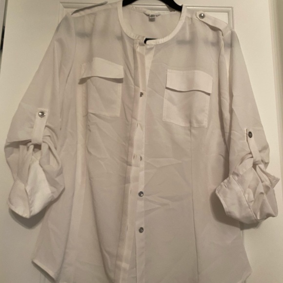 Tops and Dresses - Picture 4 of 16